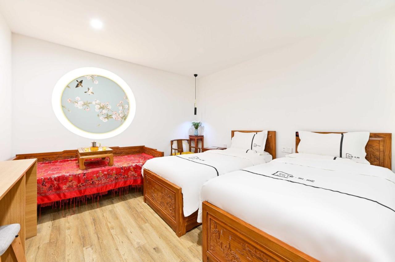 Xingshe Alley Courtyard Hotel Beijing Wangfujing Forbidden City Branch - Breakfast Included & English Speaking Reception & Free Wifi And Laundry Room & Hutong Culture & Cat-Keeping & Flower-Growing Terrace & One Day Tour Service & Free Coffee Bagian luar foto